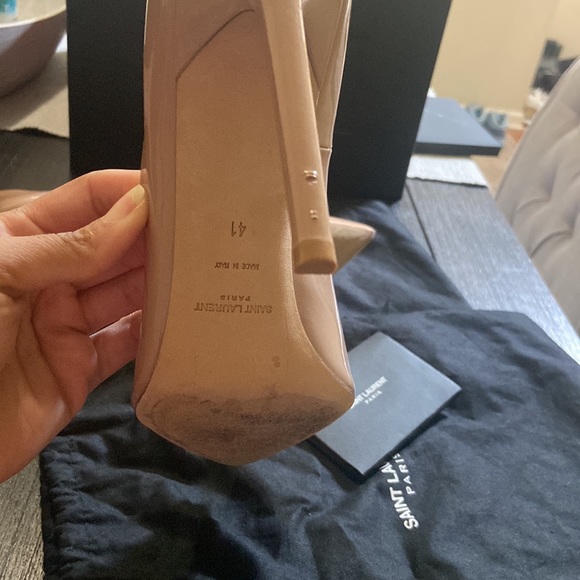 Saint Laurent ANJA PUMPS IN PATENT LEATHER size 41 w/ Box - Picture 4 of 10